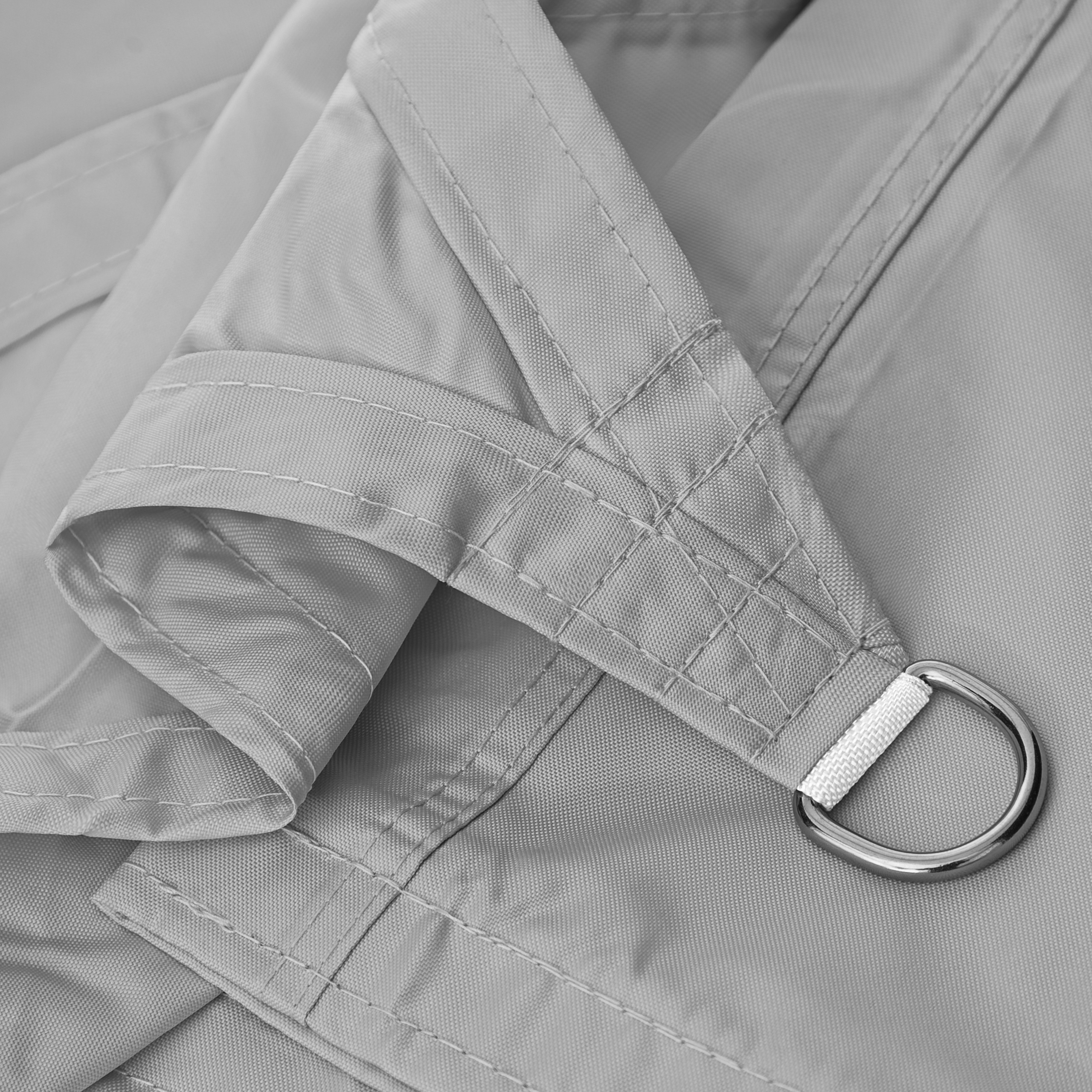 Żagiel przeciwsłoneczny w kształcie kwadratu